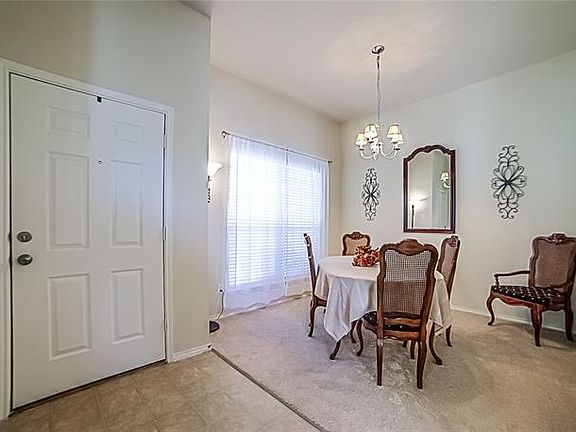 4th image of 132 Hilltop Dr