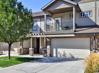 752 Club Oaks Dr, Sandy, UT 84070