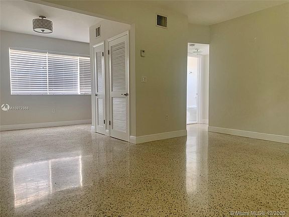 3rd image of 131 Salamanca Ave APT 2