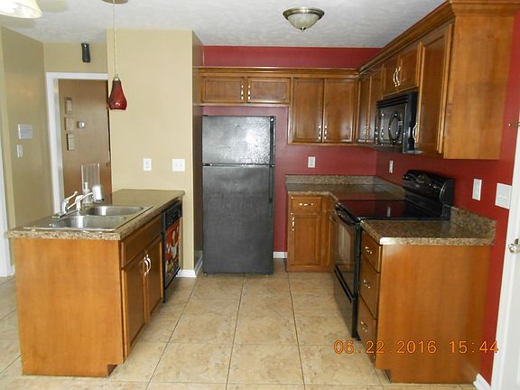 4th image of 531 Fox Trot Dr