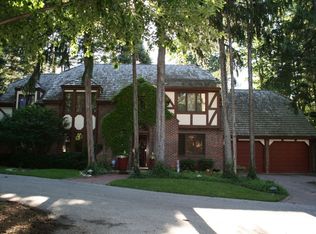 1111 S 113th Ct, Omaha, NE 68144