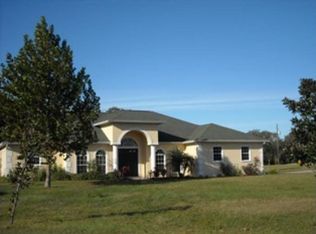 2447 Crestview Rd, Wimauma, FL 33598