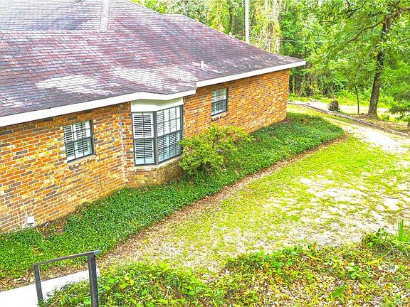 5th image of 913 Ridgeview Dr