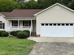 613 McCamy Sumach Rd, Chatsworth, GA 30705