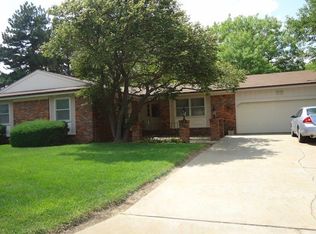 2511 Hart Ave, Dodge City, KS 67801