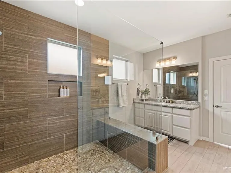 5365 Escondido Pass — Photo 12