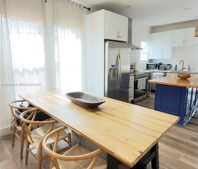 220 SW 5th St — Photo 16