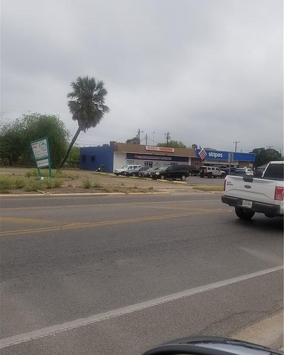 2nd image of 715 S Texas Blvd