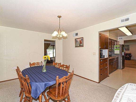 5th image of 9100 N Alpine Ln