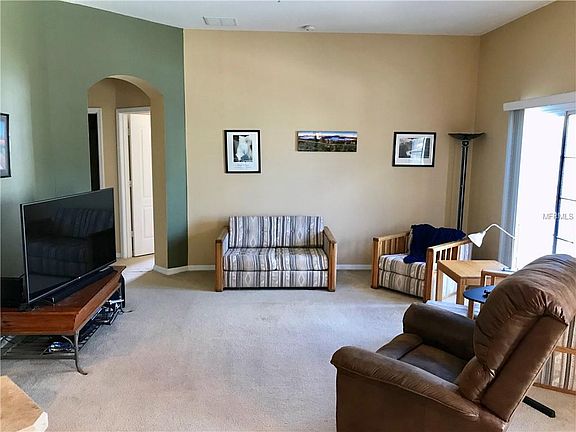 2nd image of 1810 San Jacinto Cir