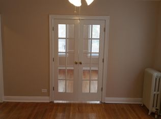 132 E Quincy St APT 1F, Riverside, IL 60546