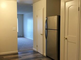 16836 SE Stark St #15, Portland, OR 97233