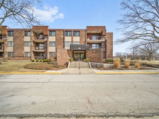 460 Raintree Ct UNIT 3B, Glen Ellyn, IL 60137