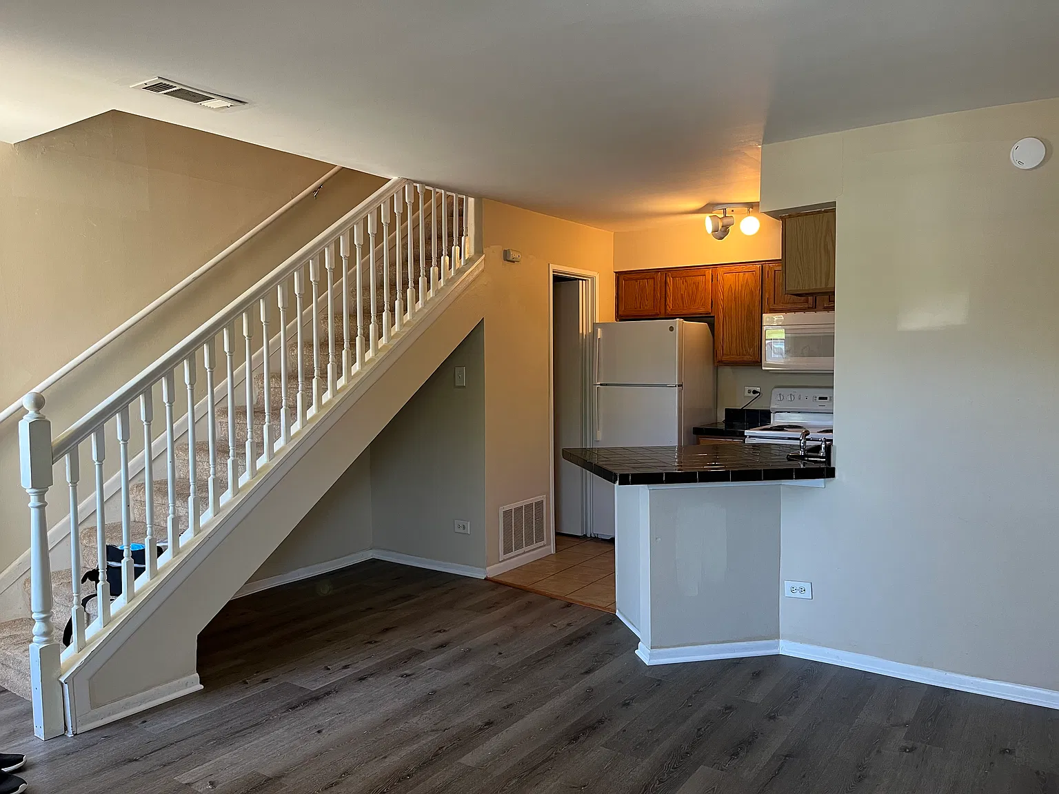 1 bed, $1,600 — Photo 4