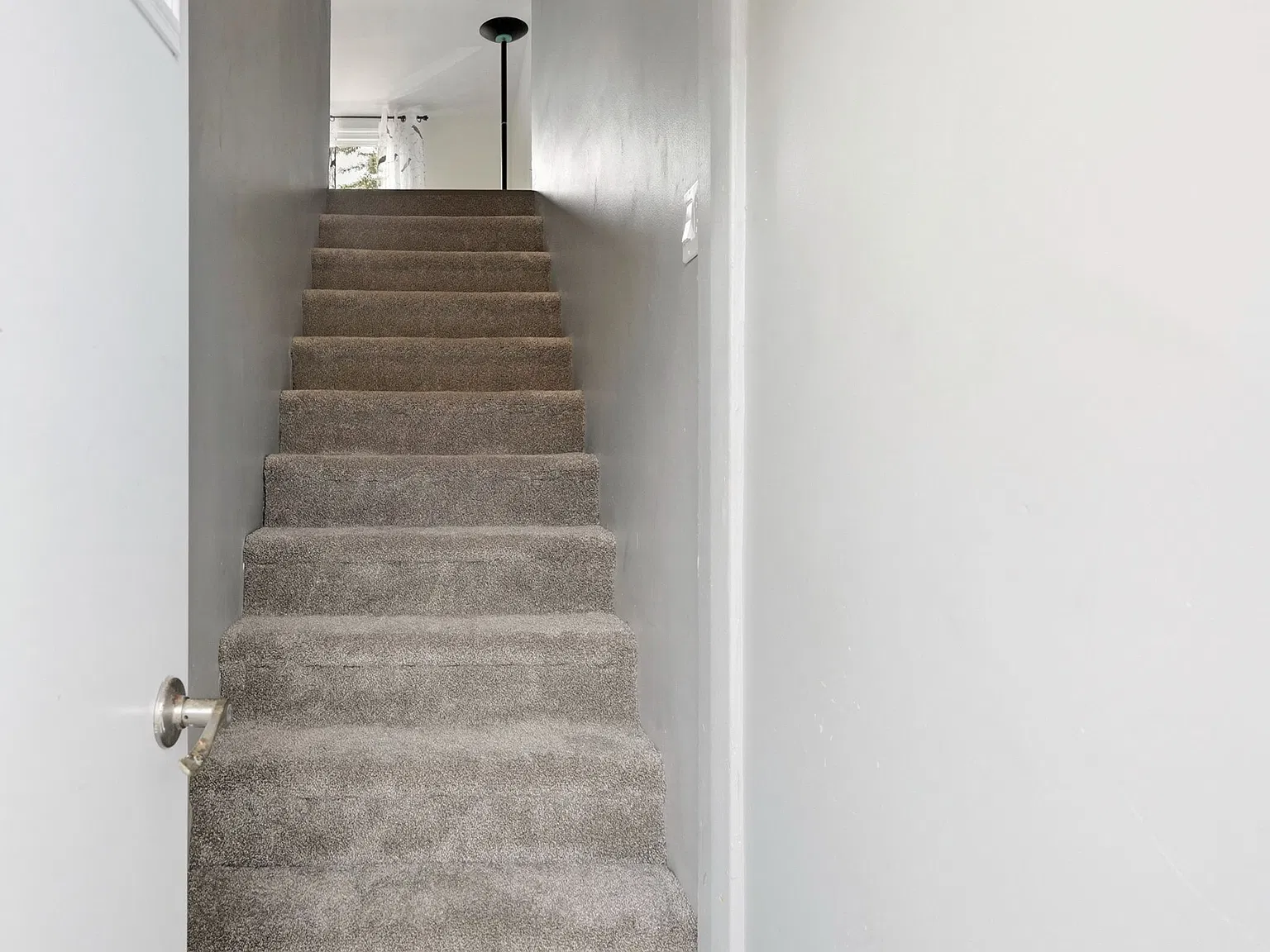 2 bed, $1,385 — Photo 4