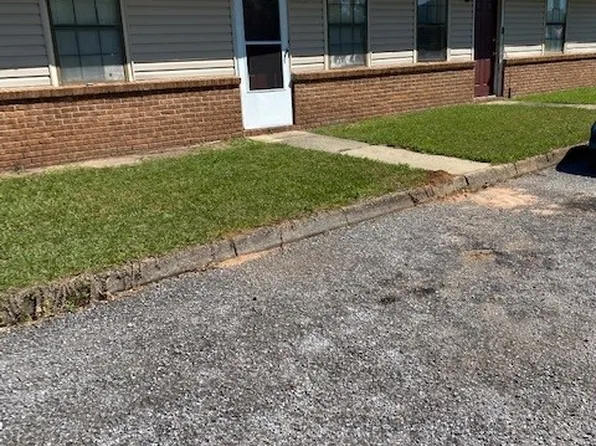 101 Mona Dr #4, Dothan, AL 36303