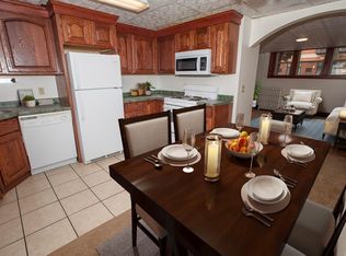 Anderson Holmes, Minneapolis, MN 55408