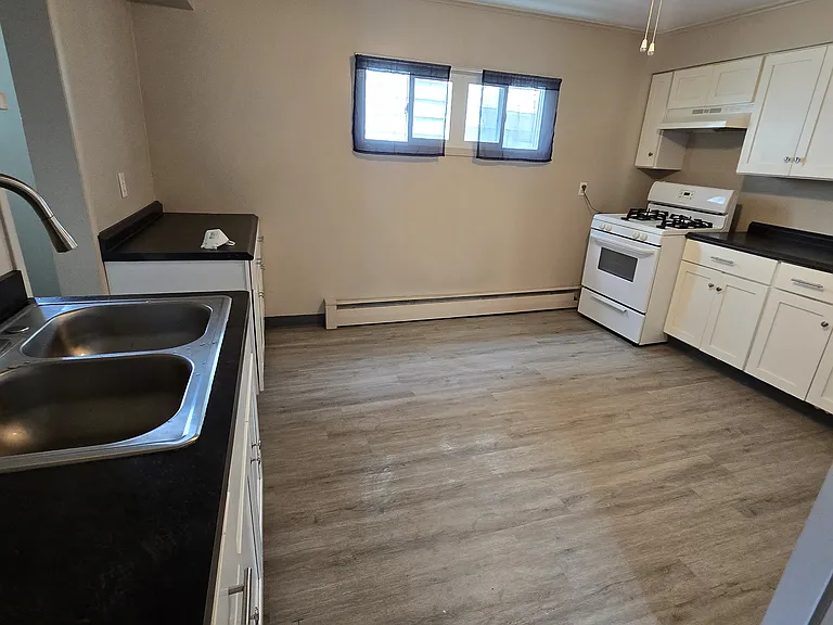 24 Ridge Park Ave #1 — Photo 8