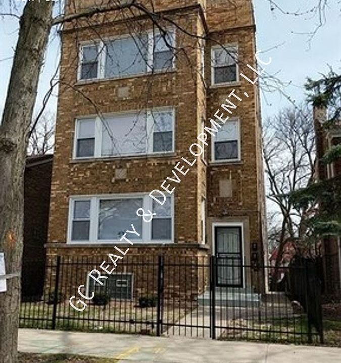 1st image of 9133 S Essex Ave APT 1