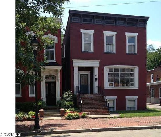 2nd image of 419 W Clay St
