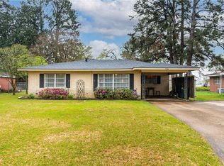 1716 Shirley Park Pl, Alexandria, LA 71301
