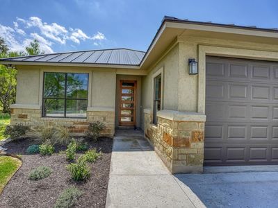 321 Parallel Circle, Horseshoe Bay, TX, 78657