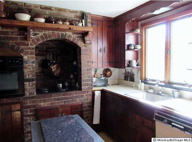 2nd image of 286 Park Ave