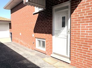 98 Newton Dr #Basement, Toronto, ON M2M 2N1