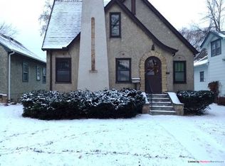 1017 25th Ave SE, Minneapolis, MN 55414