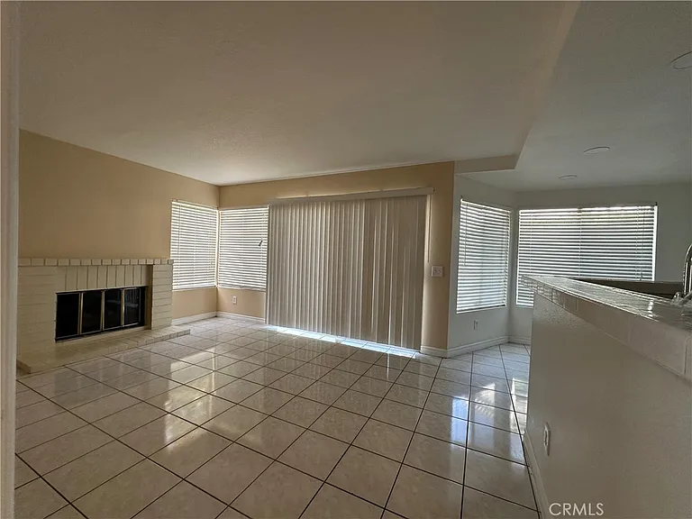 15031 Dogwood Ln — Photo 6