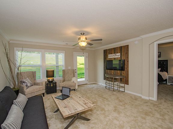 4th image of 7453 Flintshire Dr