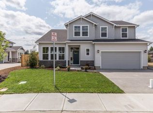 717 SE 46th Ct, Hillsboro, OR 97123