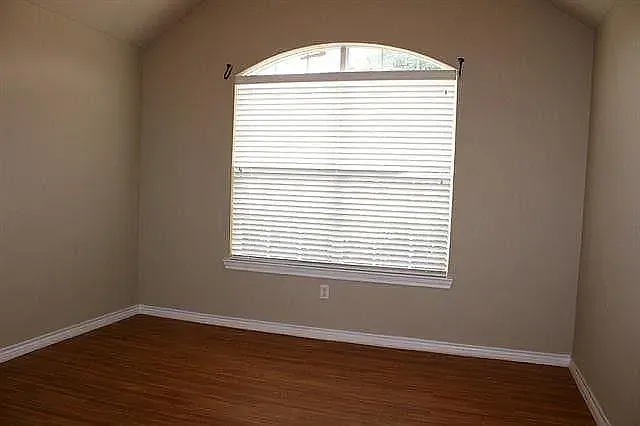 5515 Paladium Dr — Photo 10