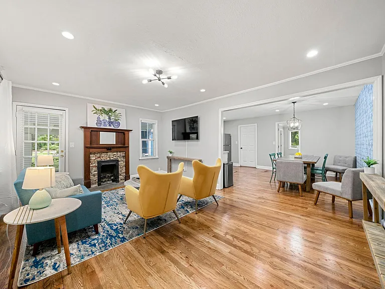 639 S Peachtree St — Photo 6