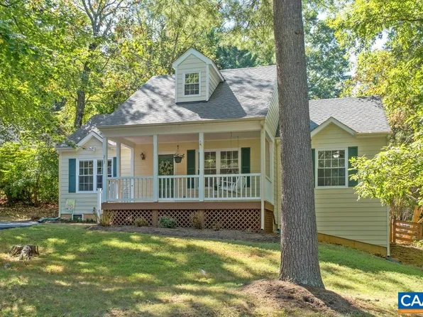 217 Blackthorn Ln, Charlottesville, VA 22902