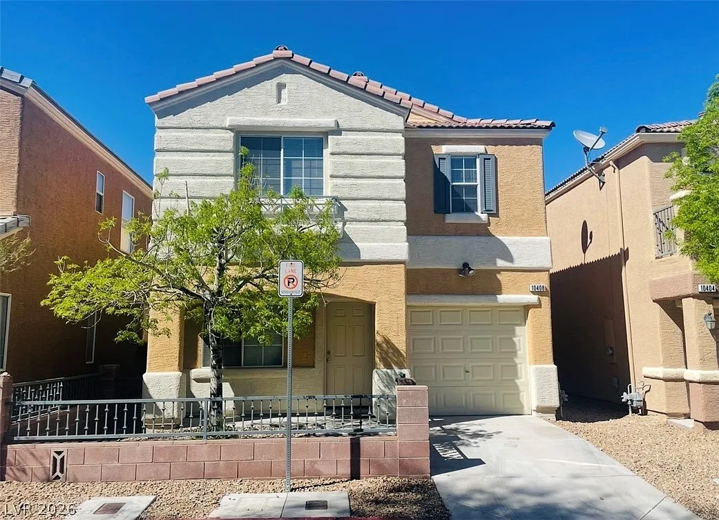 3 bed, 2.5 bath, 1372 sqft, $1,800 — Photo 2