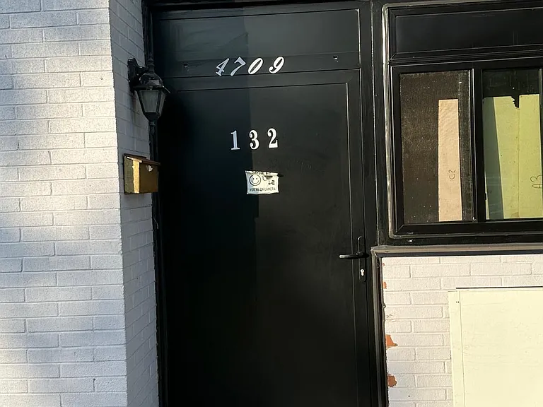 4709 Jane St #132 — Photo 12