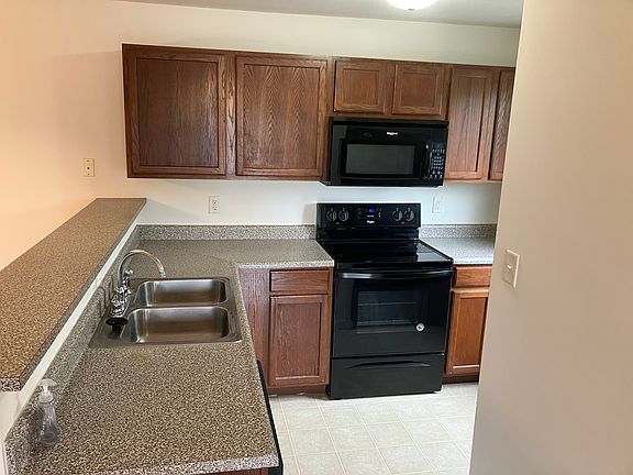 L-shaped kitchen.