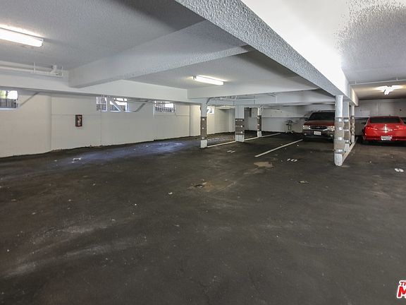 4th image of 4331 Ventura Canyon Ave