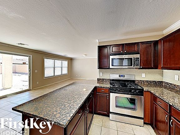 5th image of 18237 W Smokey Dr