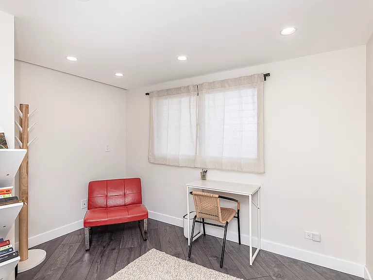 2638 Nakookoo St #501 — Photo 15