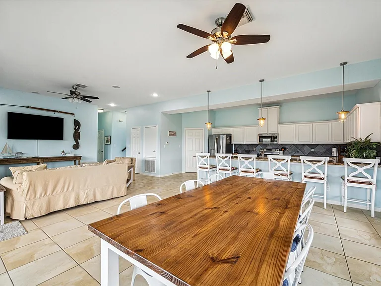4015 Warchest Ct — Photo 9