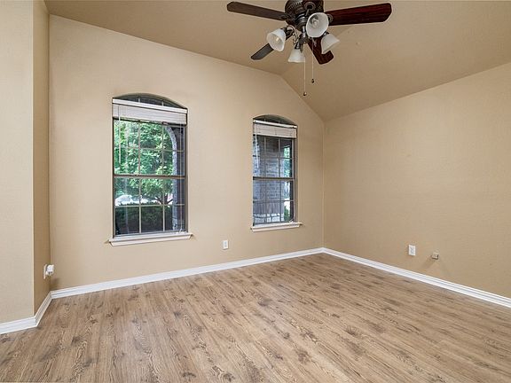 4th image of 7 Chukar Ln