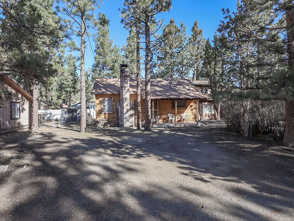 1st image of 333 E Angeles Blvd