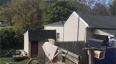 2nd image of 2895 Falcon Dr