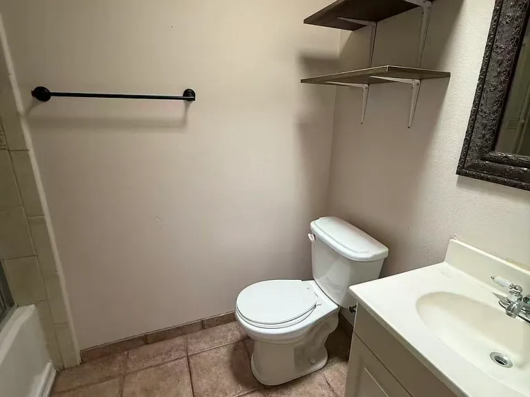 9920 Jordan Ave — Photo 13