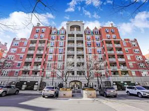 105 Oceana Dr E APT 4B, Brooklyn, NY 11235