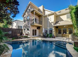 4111 Floyd St, Houston, TX 77007