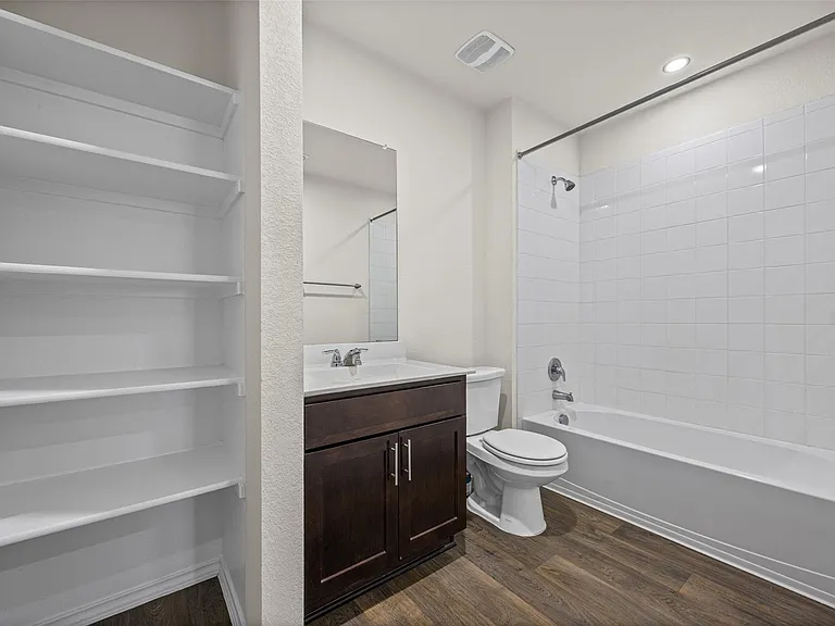 11801 Rush Ln — Photo 21