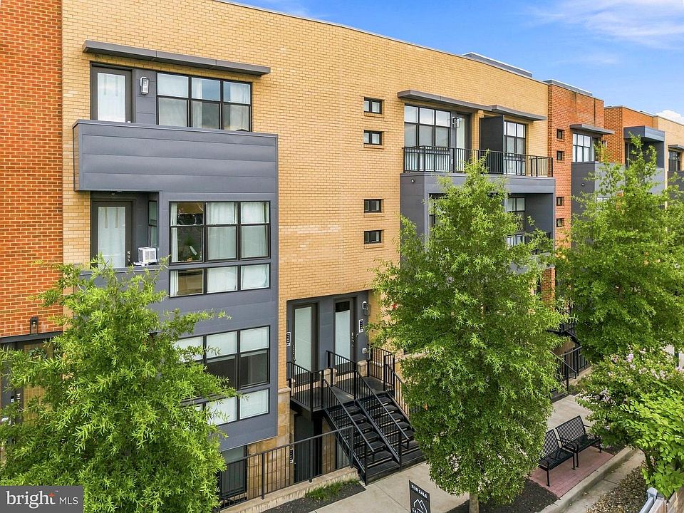 1st image of 1110 S Highland St #2